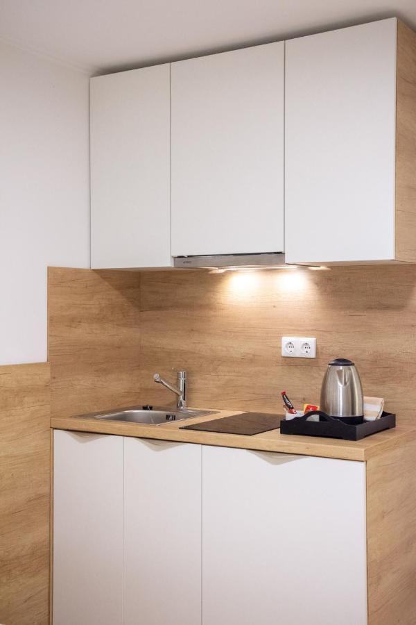 Apartments & Rooms Buble Трогир Экстерьер фото