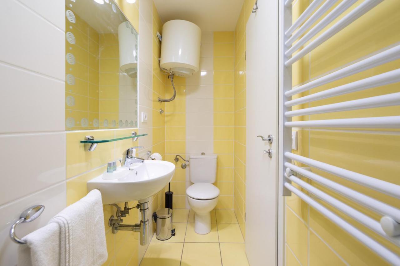 Apartments & Rooms Buble Трогир Экстерьер фото