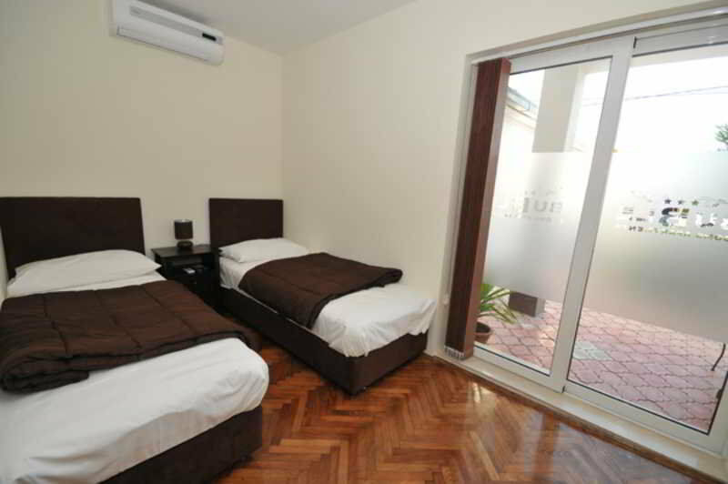 Apartments & Rooms Buble Трогир Экстерьер фото